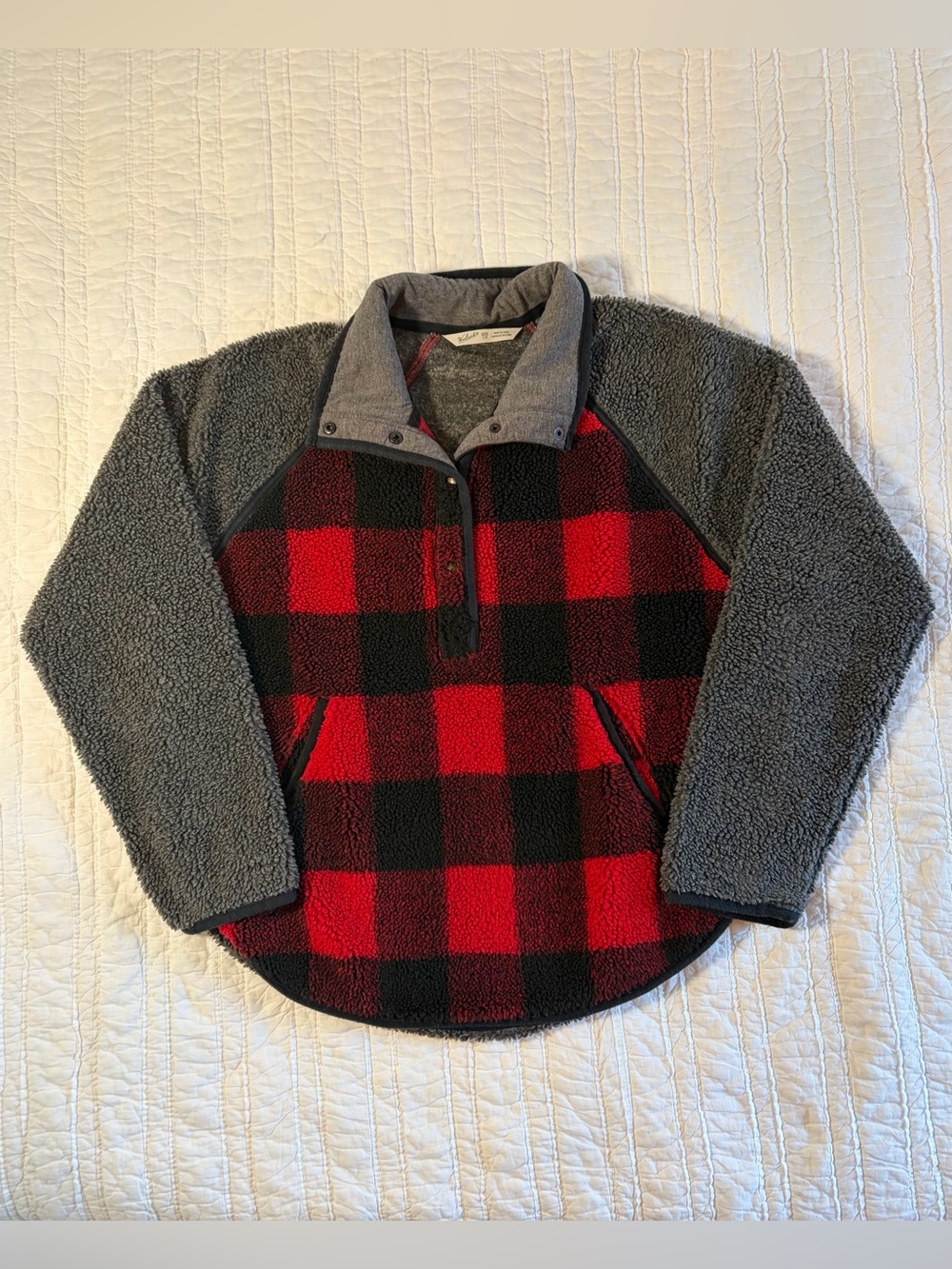 Woolrich Buffalo Plaid Fleece Pullover Snap Neck Grey Red M/L